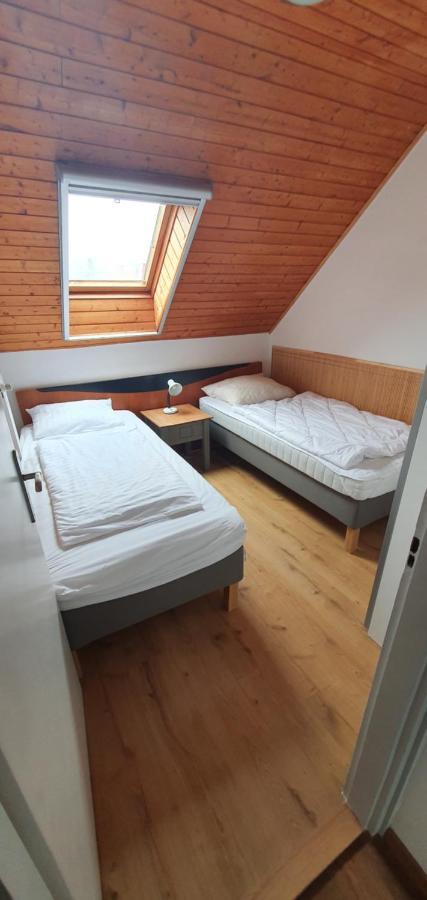 Forrest Apartman Денешдиаш Экстерьер фото